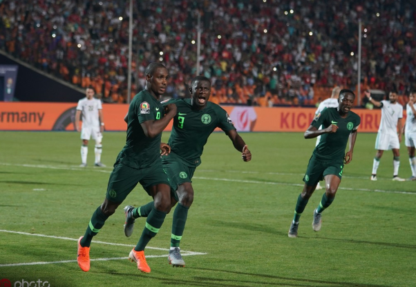 �������������μӷ��ޱ�������������������ɸ������˺͵ı���